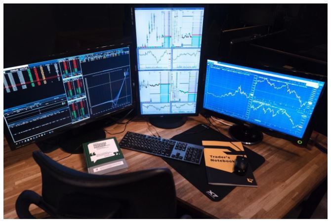 All you need to know about the workplace of a trader!